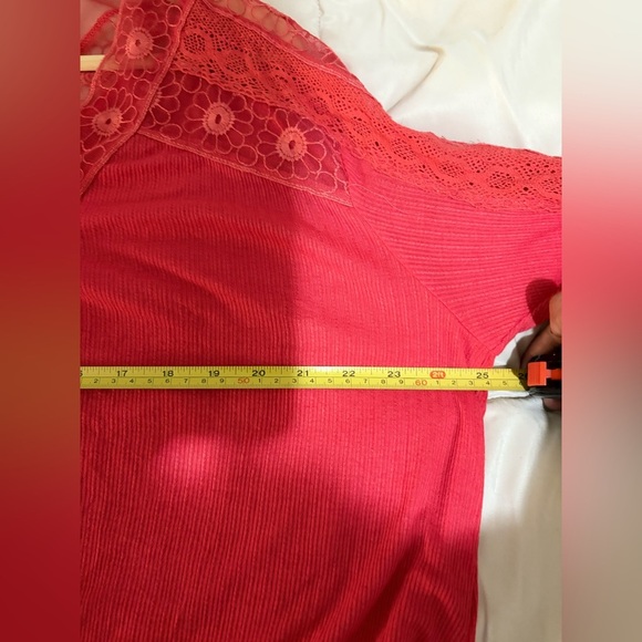 Free People Lola Lace Trim V-Neck Top Sz Small - Picture 6 of 7